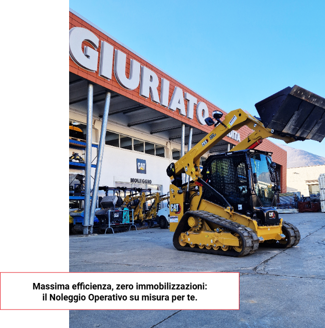 Macchina Caterpillar davanti alla sede Giuriato